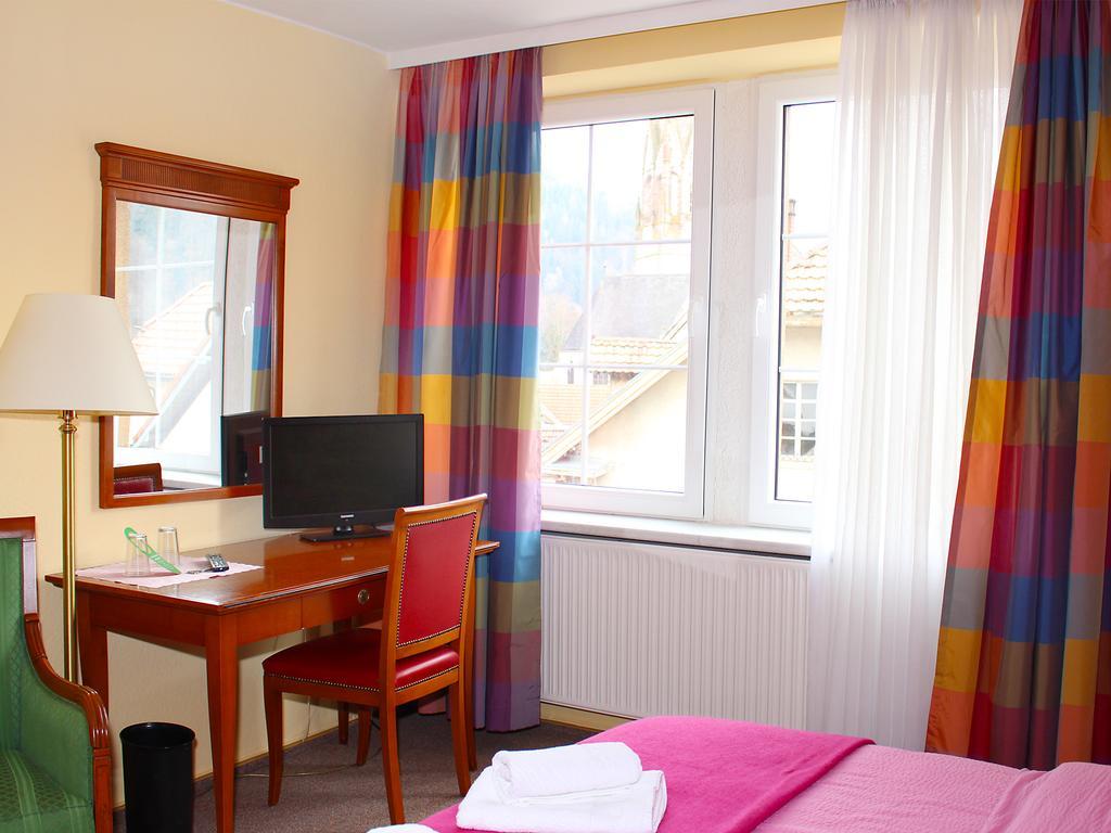Parkhotel Sonne Schonau im Schwarzwald Exterior photo
